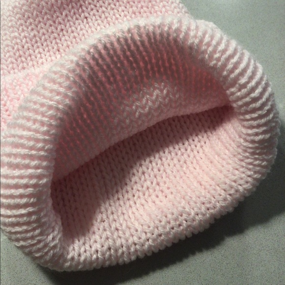 Handmade❄️knitted hat - Picture 2 of 3